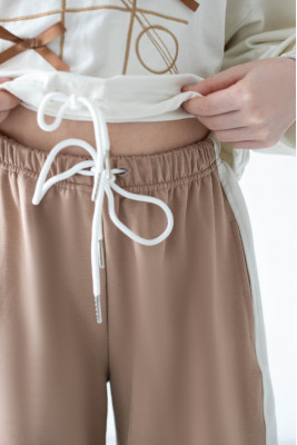 Штани для дівчат